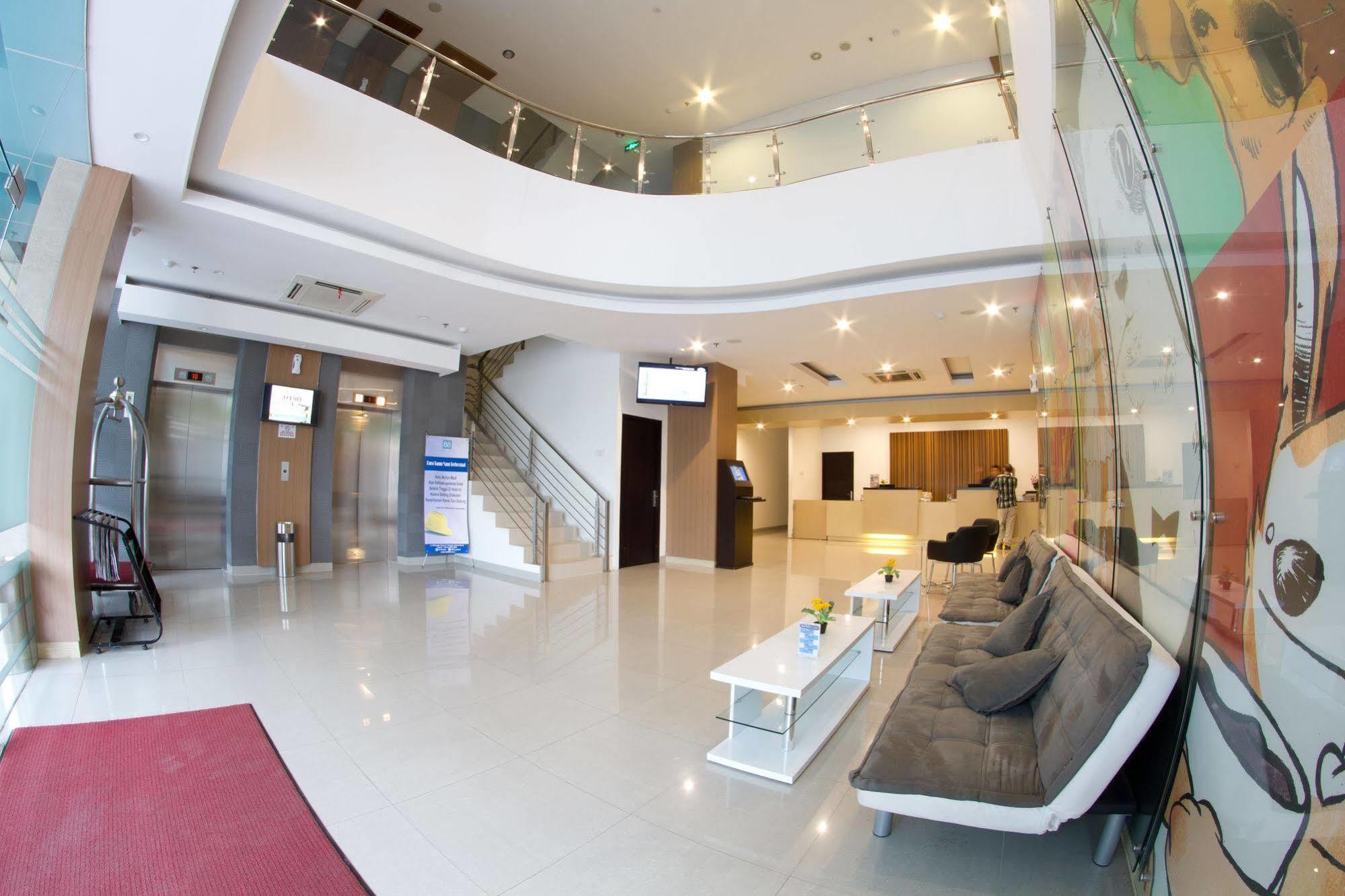 โรงแรม88 โกรกอล จาการ์ตา ภายนอก รูปภาพ