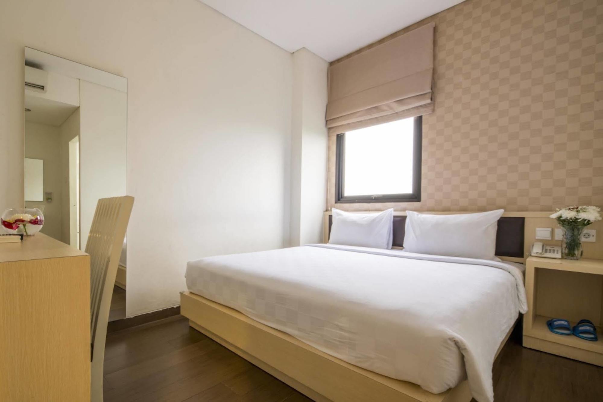 โรงแรม88 โกรกอล จาการ์ตา ภายนอก รูปภาพ